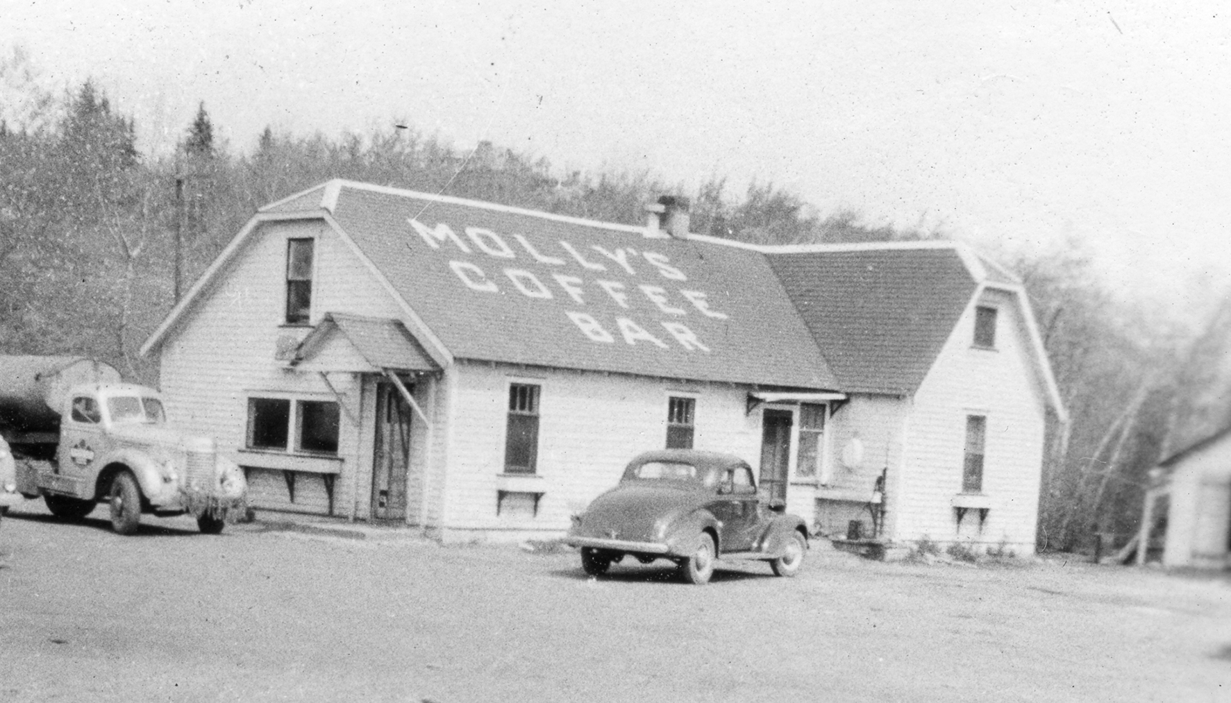 Molly's Coffee Bar, 1945 or 1946