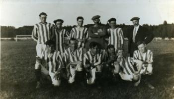 Red Deer Archives, P397; Red Deer Association Football team, 192?
