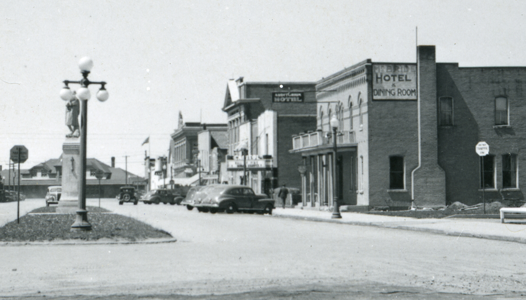 Ross Street, 1942