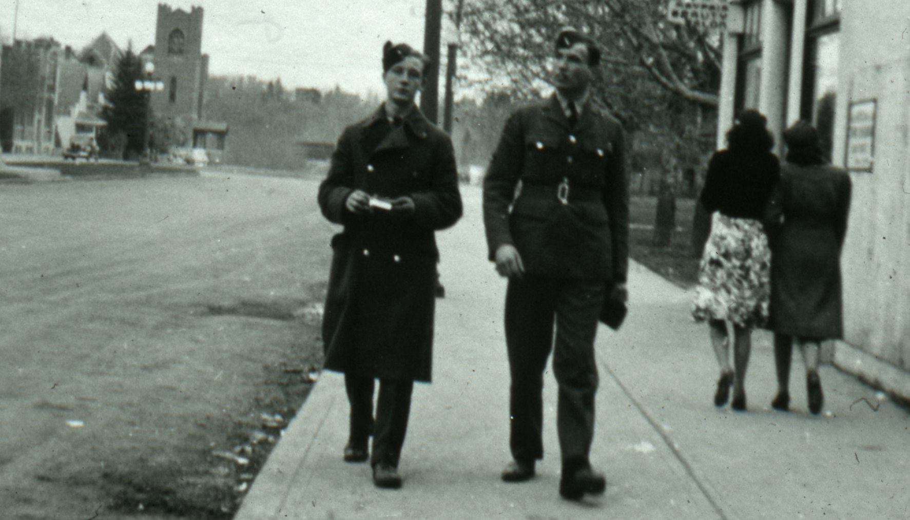 Soldiers on leave in Red Deer, 1941
