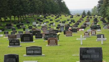 Red Deer Cemetery