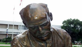 Close up of the head on the sculpture of Francis Wright Galbraith.