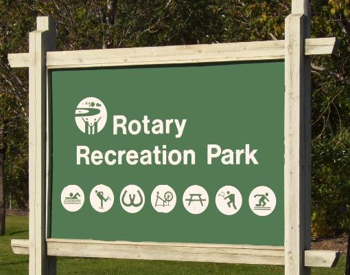 REC - Rotaty Recreation Park Sign